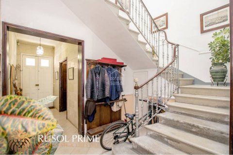 Kaupunkipientalo myytävänä Ciutadella De Menorca, Menorca, Espanja, 4 makuuhuonetta, 182 m2 No. 39695 - kuva 6