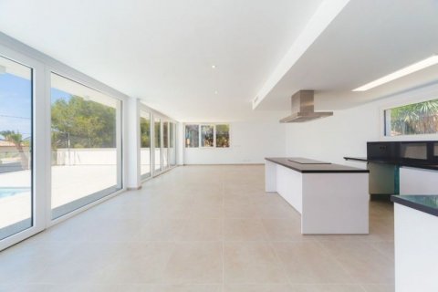 Huvila myytävänä Calpe, Alicante, Espanja, 3 makuuhuonetta, 729 m2 No. 44259 - kuva 7