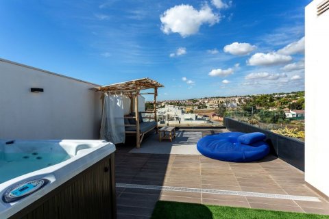 Huoneisto myytävänä La Zenia, Alicante, Espanja, 3 makuuhuonetta, 105 m2 No. 44623 - kuva 4