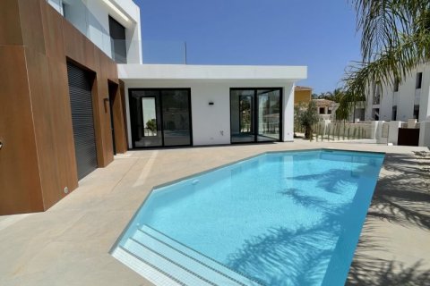 Huvila myytävänä Calpe, Alicante, Espanja, 4 makuuhuonetta, 292 m2 No. 41470 - kuva 2