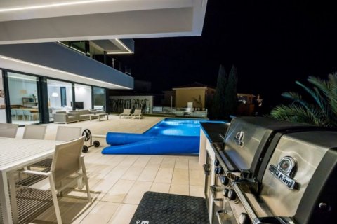 Huvila myytävänä La Nucia, Alicante, Espanja, 4 makuuhuonetta, 285 m2 No. 43558 - kuva 4