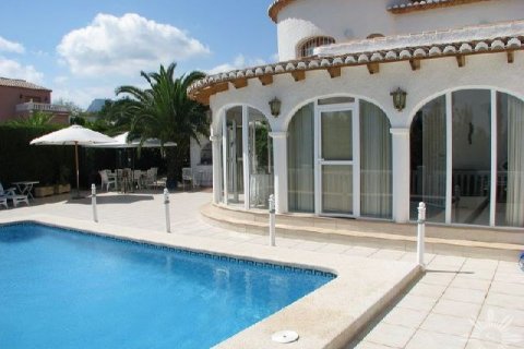 Huvila myytävänä Calpe, Alicante, Espanja, 3 makuuhuonetta, 205 m2 No. 41411 - kuva 2