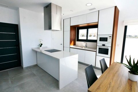 Huvila myytävänä Quesada, Jaen, Espanja, 3 makuuhuonetta, 245 m2 No. 43311 - kuva 6