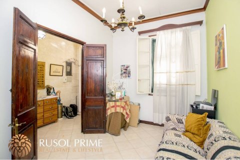 Kaupunkipientalo myytävänä Ciutadella De Menorca, Menorca, Espanja, 4 makuuhuonetta, 182 m2 No. 39695 - kuva 7