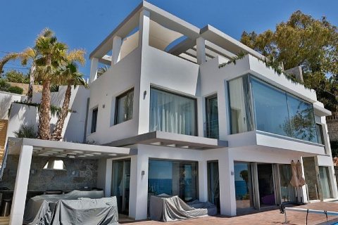 Huvila myytävänä Calpe, Alicante, Espanja, 4 makuuhuonetta, 484 m2 No. 41647 - kuva 1