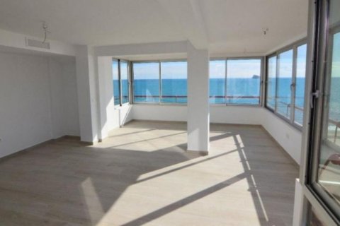 Huoneisto myytävänä Benidorm, Alicante, Espanja, 3 makuuhuonetta, 152 m2 No. 45835 - kuva 4