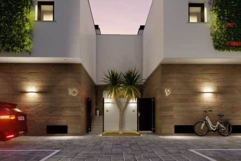 Kaupunkipientalo myytävänä Alicante, Espanja, 4 makuuhuonetta, 270 m2 No. 42137 - kuva 5