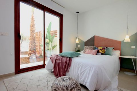 Huvila myytävänä Rojales, Alicante, Espanja, 3 makuuhuonetta, 121 m2 No. 43577 - kuva 9