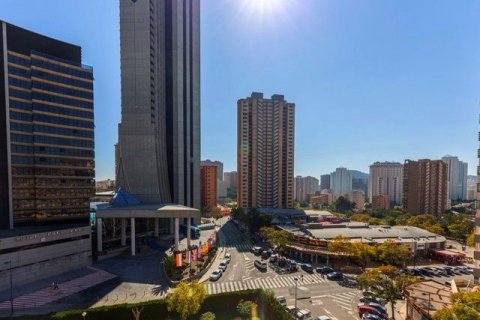 Huoneisto myytävänä Benidorm, Alicante, Espanja, 4 makuuhuonetta, 113 m2 No. 42690 - kuva 2