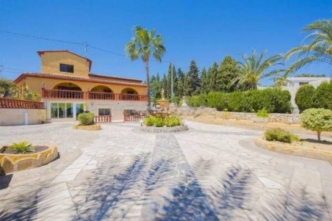 Huvila myytävänä Calpe, Alicante, Espanja, 7 makuuhuonetta, 300 m2 No. 42427 - kuva 4