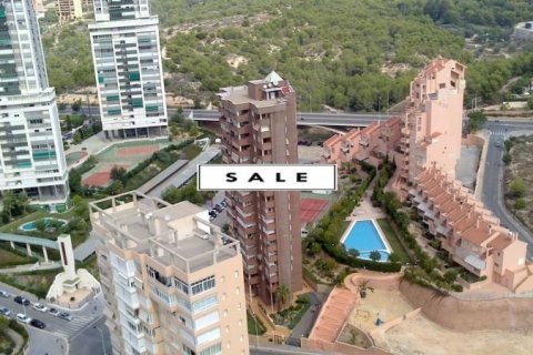 Huoneisto myytävänä Benidorm, Alicante, Espanja, 5 makuuhuonetta, 245 m2 No. 44334 - kuva 2