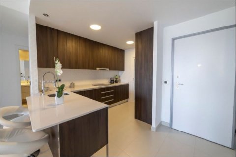 Huoneisto myytävänä Alicante, Espanja, 2 makuuhuonetta, 120 m2 No. 42465 - kuva 7