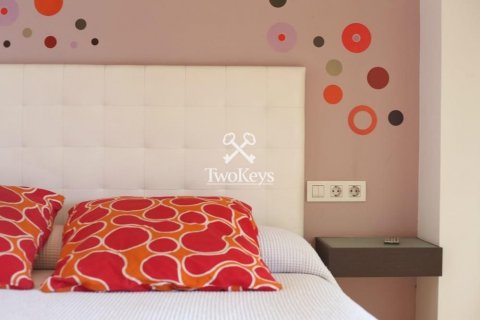 Huoneisto myytävänä Badalona, Barcelona, Espanja, 3 makuuhuonetta, 119 m2 No. 41012 - kuva 15