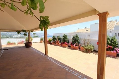 Kattohuoneisto myytävänä Altea, Alicante, Espanja, 7 makuuhuonetta, 500 m2 No. 44616 - kuva 4