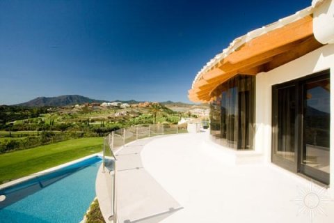 Huvila myytävänä Marbella, Malaga, Espanja, 10 makuuhuonetta, 500 m2 No. 41456 - kuva 25