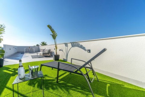 Huvila myytävänä Santa Pola, Alicante, Espanja, 3 makuuhuonetta, 272 m2 No. 45252 - kuva 4