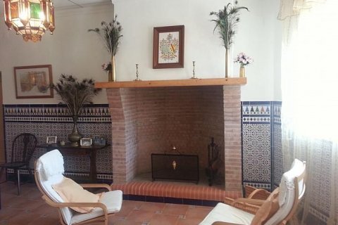 Huvila myytävänä Alfaz del Pi, Alicante, Espanja, 5 makuuhuonetta, 818 m2 No. 44588 - kuva 5