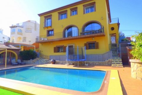 Huvila myytävänä Denia, Alicante, Espanja, 3 makuuhuonetta, 450 m2 No. 45414 - kuva 1