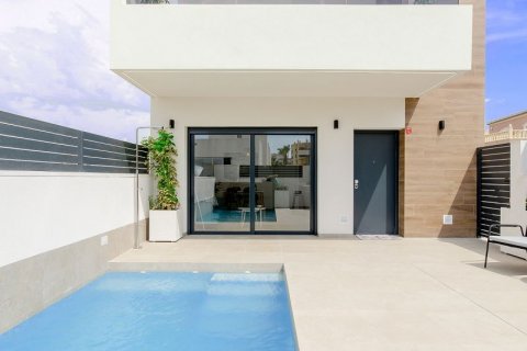 Huvila myytävänä Rojales, Alicante, Espanja, 3 makuuhuonetta, 204 m2 No. 42509 - kuva 2