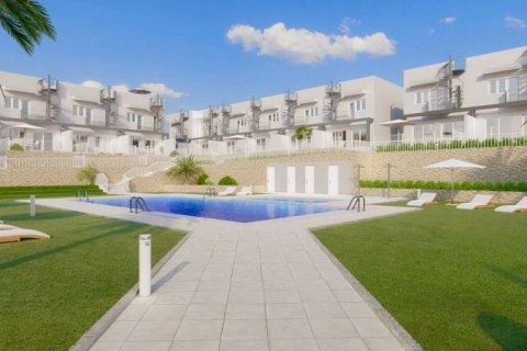 Kaupunkipientalo myytävänä Los Arenales Del Sol, Alicante, Espanja, 3 makuuhuonetta, 105 m2 No. 42443 - kuva 1