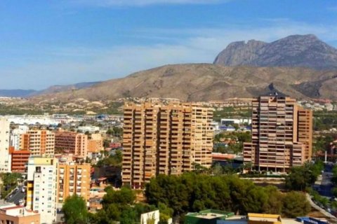 Huoneisto myytävänä Benidorm, Alicante, Espanja, 3 makuuhuonetta, 115 m2 No. 42464 - kuva 3