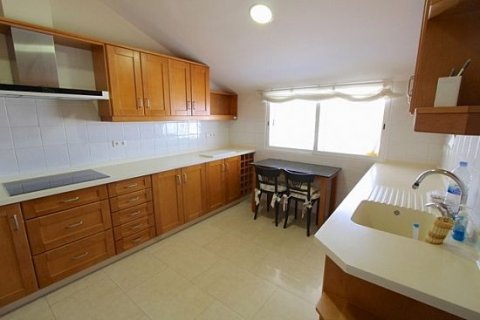 Kattohuoneisto myytävänä Altea, Alicante, Espanja, 7 makuuhuonetta, 500 m2 No. 44616 - kuva 6