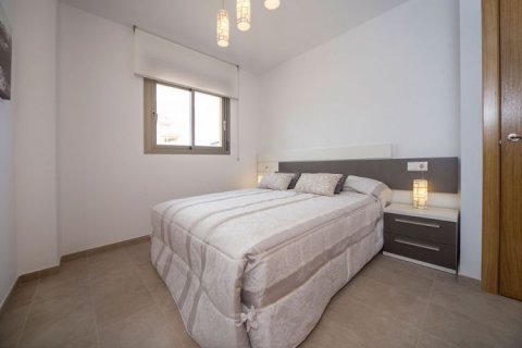 Kattohuoneisto myytävänä Villamartin, Alicante, Espanja, 3 makuuhuonetta, 96 m2 No. 43868 - kuva 10