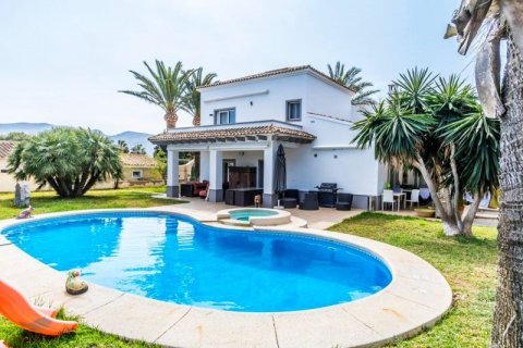 Huvila myytävänä Benidorm, Alicante, Espanja, 3 makuuhuonetta, 196 m2 No. 44222 - kuva 5