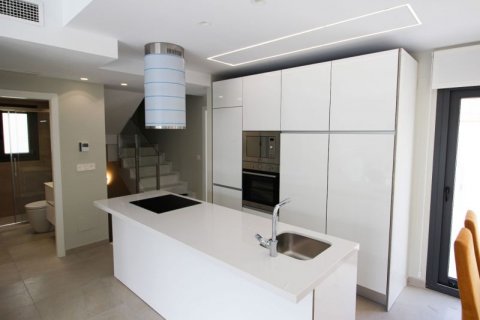 Huvila myytävänä Finestrat, Alicante, Espanja, 5 makuuhuonetta, 345 m2 No. 44302 - kuva 7