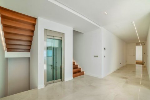 Huvila myytävänä Altea, Alicante, Espanja, 5 makuuhuonetta, 750 m2 No. 45634 - kuva 10