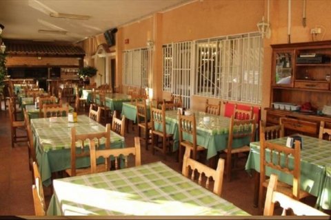 Hotelli myytävänä Alicante, Espanja, 10 makuuhuonetta, 1.8 m2 No. 46681 - kuva 9