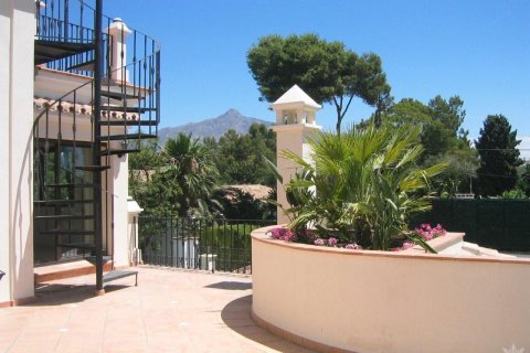 Huvila myytävänä Marbella, Malaga, Espanja, 6 makuuhuonetta, 680 m2 No. 41453 - kuva 19