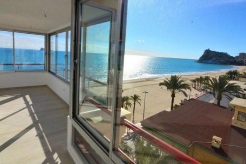 Huoneisto myytävänä Benidorm, Alicante, Espanja, 3 makuuhuonetta, 152 m2 No. 45835 - kuva 1