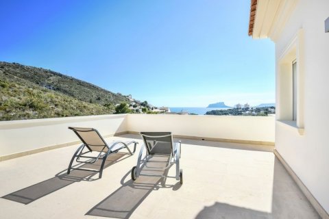 Huvila myytävänä Moraira, Alicante, Espanja, 4 makuuhuonetta, 373 m2 No. 41940 - kuva 10