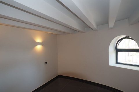 Huvila myytävänä Benissa, Alicante, Espanja, 4 makuuhuonetta, 180 m2 No. 45215 - kuva 10