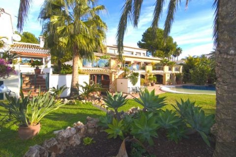 Huvila myytävänä Moraira, Alicante, Espanja, 5 makuuhuonetta, 750 m2 No. 41602 - kuva 1