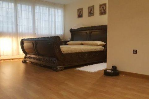 Kaupunkipientalo myytävänä Alicante, Espanja, 3 makuuhuonetta, 220 m2 No. 45097 - kuva 10