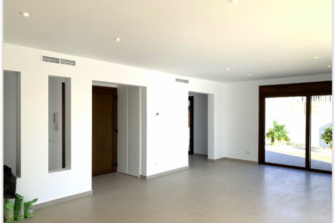 Huvila myytävänä Benissa, Alicante, Espanja, 3 makuuhuonetta, 207 m2 No. 42859 - kuva 7