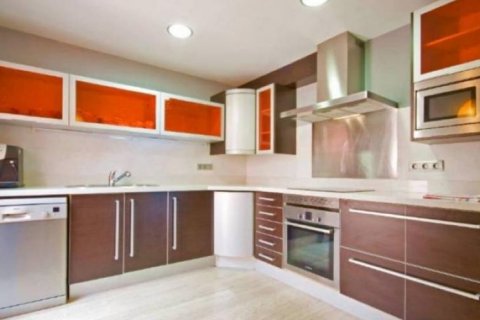 Huvila myytävänä Calpe, Alicante, Espanja, 4 makuuhuonetta, 205 m2 No. 43922 - kuva 7