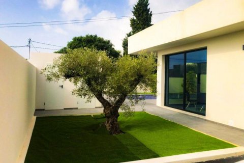 Huvila myytävänä Alfaz del Pi, Alicante, Espanja, 3 makuuhuonetta, 150 m2 No. 43209 - kuva 3