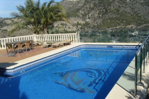 Huvila myytävänä Calpe, Alicante, Espanja, 5 makuuhuonetta, 215 m2 No. 45647 - kuva 4