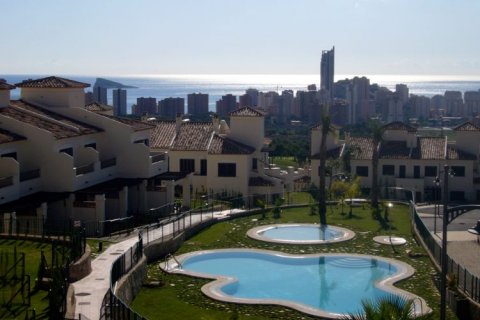 Kaupunkipientalo myytävänä Benidorm, Alicante, Espanja, 2 makuuhuonetta, 128 m2 No. 44206 - kuva 2