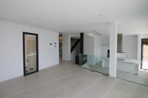 Huvila myytävänä Altea, Alicante, Espanja, 4 makuuhuonetta, 567 m2 No. 44145 - kuva 9