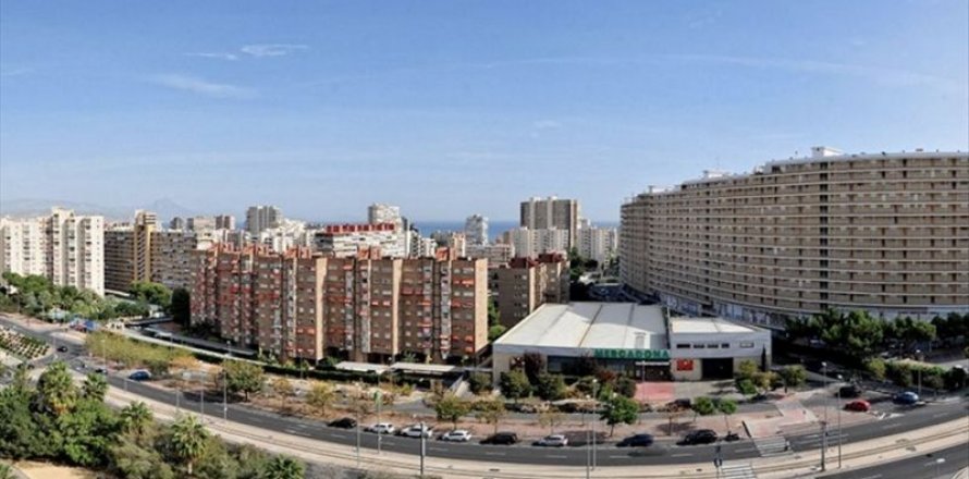 Kattohuoneisto Alicante, Espanja 3 makuuhuonetta, 115 m2 No. 45989