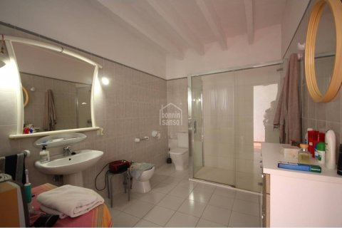 Huvila myytävänä Ciutadella De Menorca, Menorca, Espanja, 3 makuuhuonetta, 200 m2 No. 47775 - kuva 6