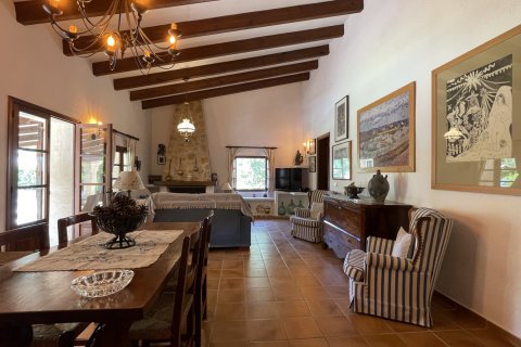 Finca myytävänä Pollenca, Mallorca, Espanja, 4 makuuhuonetta, 303 m2 No. 49208 - kuva 10