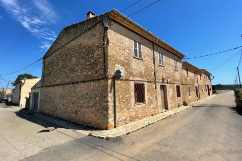 Huvila myytävänä Santa Maria Del Cami, Mallorca, Espanja, 4 makuuhuonetta, 236 m2 No. 48089 - kuva 1