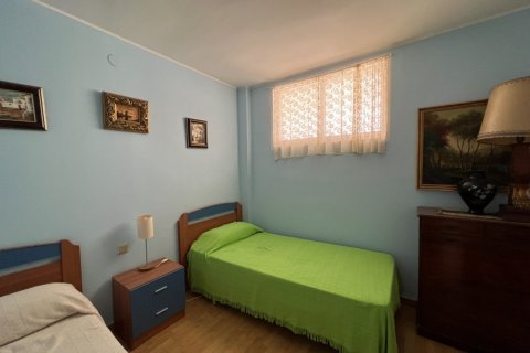 Huoneisto myytävänä Rincon De Loix, Alicante, Espanja, 4 makuuhuonetta,  No. 50702 - kuva 13