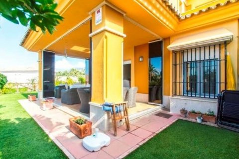 Huvila myytävänä Marbella, Malaga, Espanja, 3 makuuhuonetta, 206 m2 No. 50254 - kuva 1