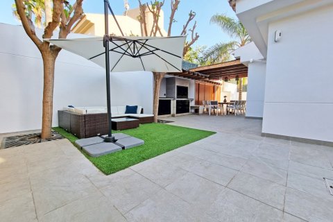 Huvila myytävänä Rincon De Loix, Alicante, Espanja, 6 makuuhuonetta, 500 m2 No. 50713 - kuva 23